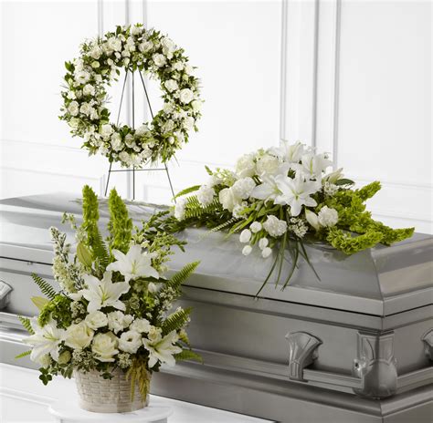 What Type of Flowers for Funeral